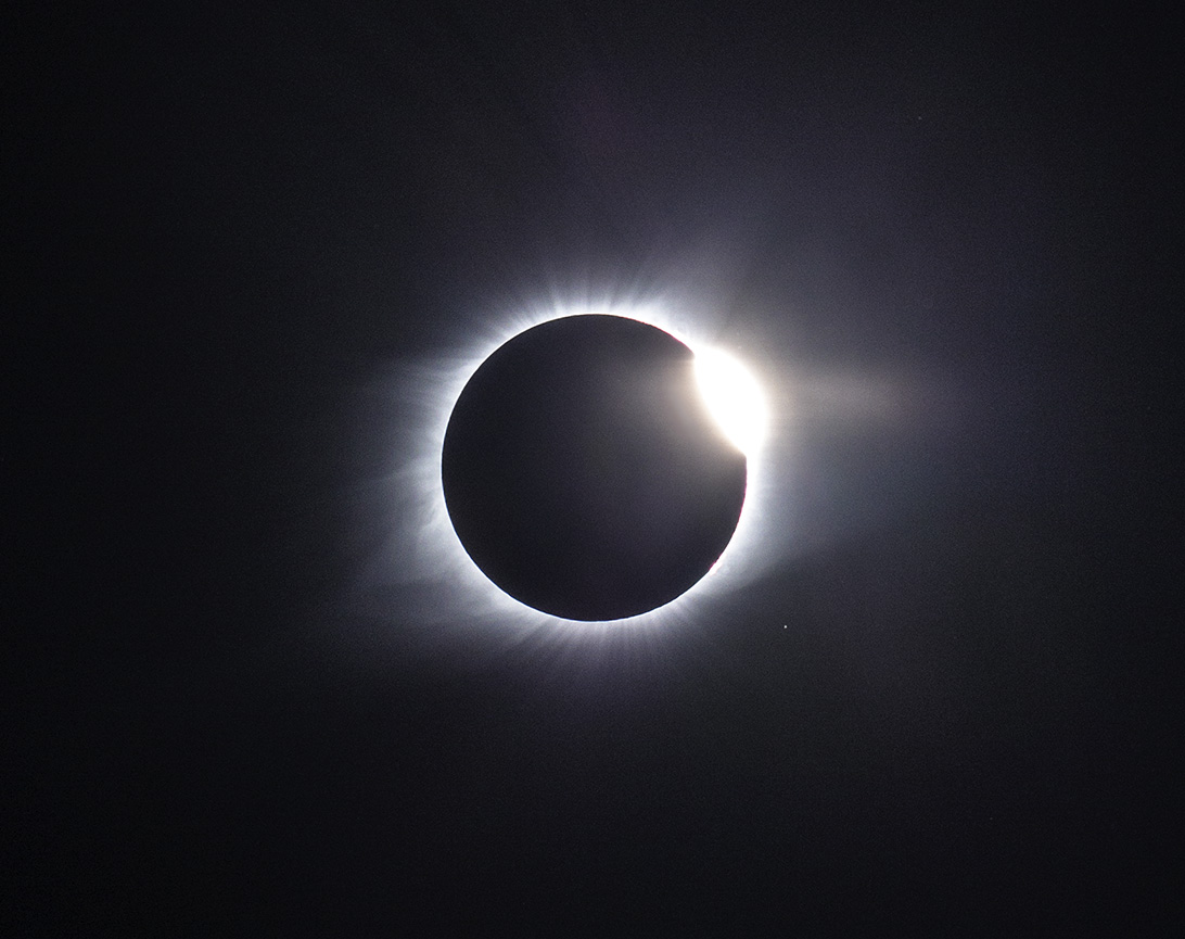 2017 Solar Eclipse - Diamond Ring Effect